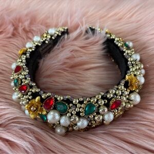 Elegant Pearl and Rhinestones Gemstone Embellished Headband